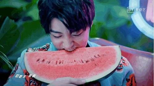 俊爷吃瓜,揭秘娱乐圈幕后真相