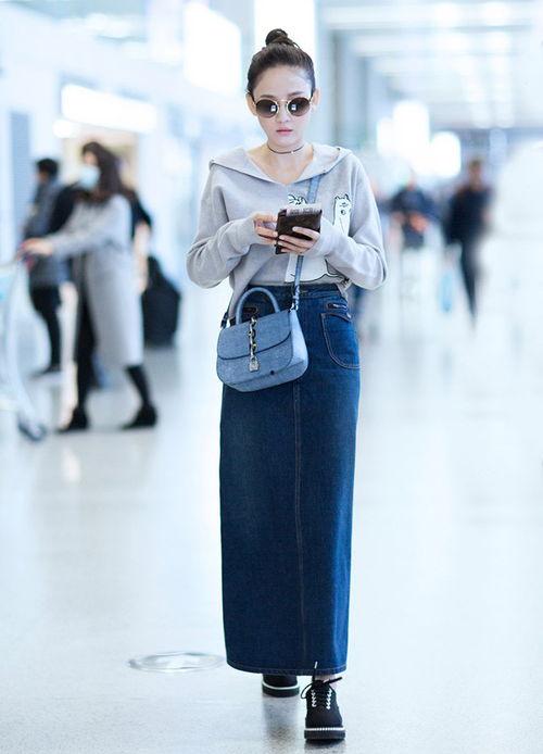 明星牛仔长裙搭配,明星同款长裙搭配指南