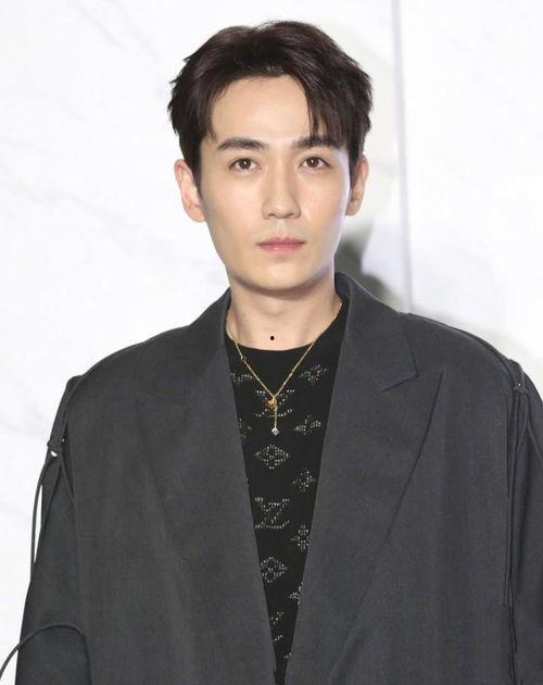 男明星细节,揭秘男明星的非凡魅力与幕后故事